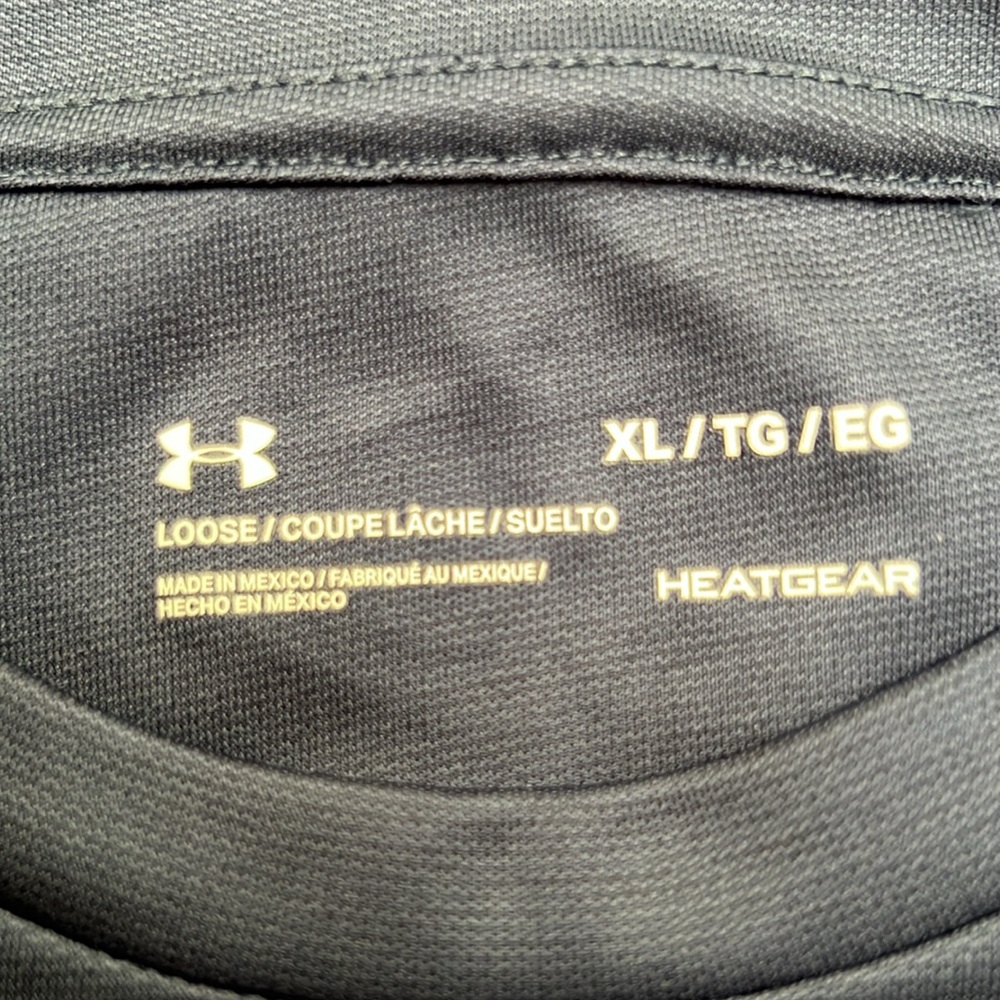Trio of Under Armour Heat Gear Tee Shirts Sz XL - Picture 3 of 9